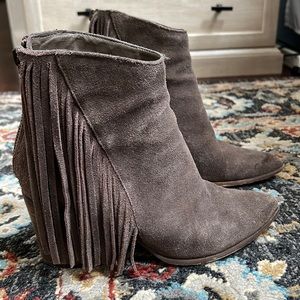 Steve Madden western fringe booties, suede, taupe, size 7.5